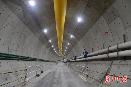 軌道交通與重點路橋項目雙輪驅動，武漢上半年基礎設施投資同比增長20%